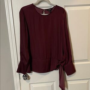 Simply Vera Wang Blouse Top Wine Burgundy Women Large Crewneck Long Sleeve Tie